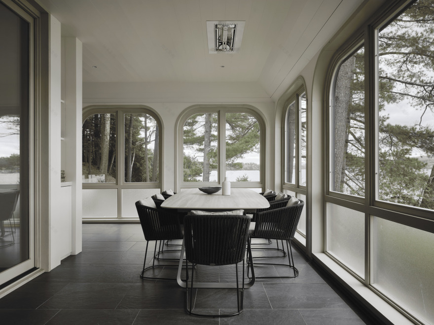 角屋;尖点之屋(注:Pointe在不同语境可能有角、尖端等意思,这里Maison de la Pointe直译为角之屋或尖端之屋,角屋表述相对简洁顺口,尖点之屋更体现原意,可根据具体背景选择) 丨加拿大丨YH2 Architecture-32