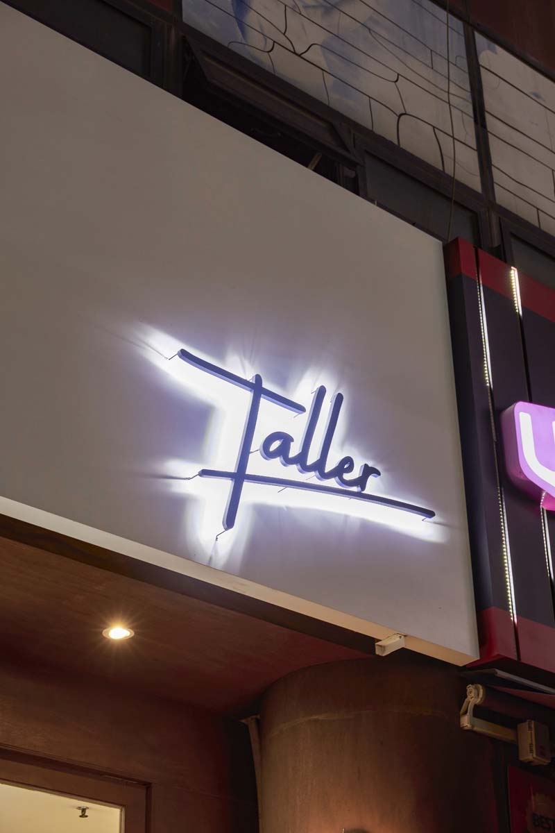 7 坪清新简约咖啡馆设计，诠释白色与木质之美-14