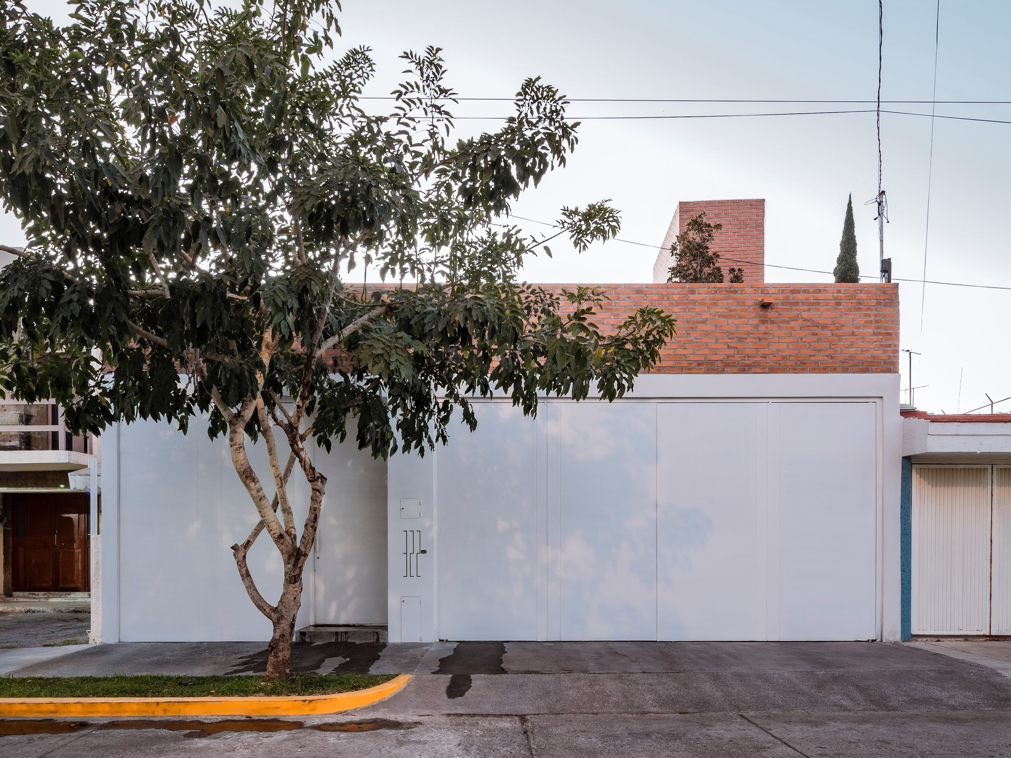 VA House / BAC Barrio Arquitectura Ciudad-23