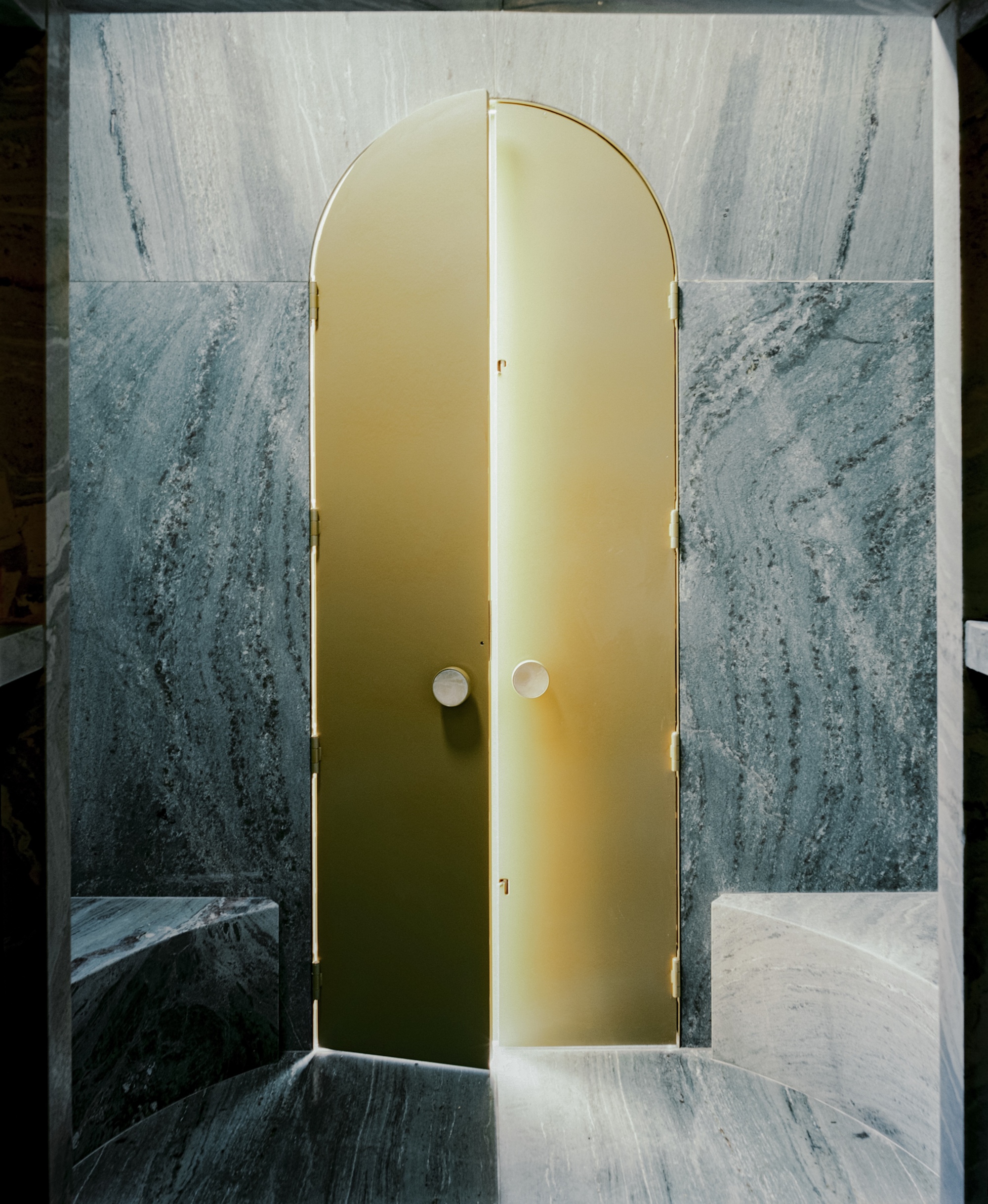 科英布拉的家族墓地丨葡萄牙丨Comoco Arquitectos-32