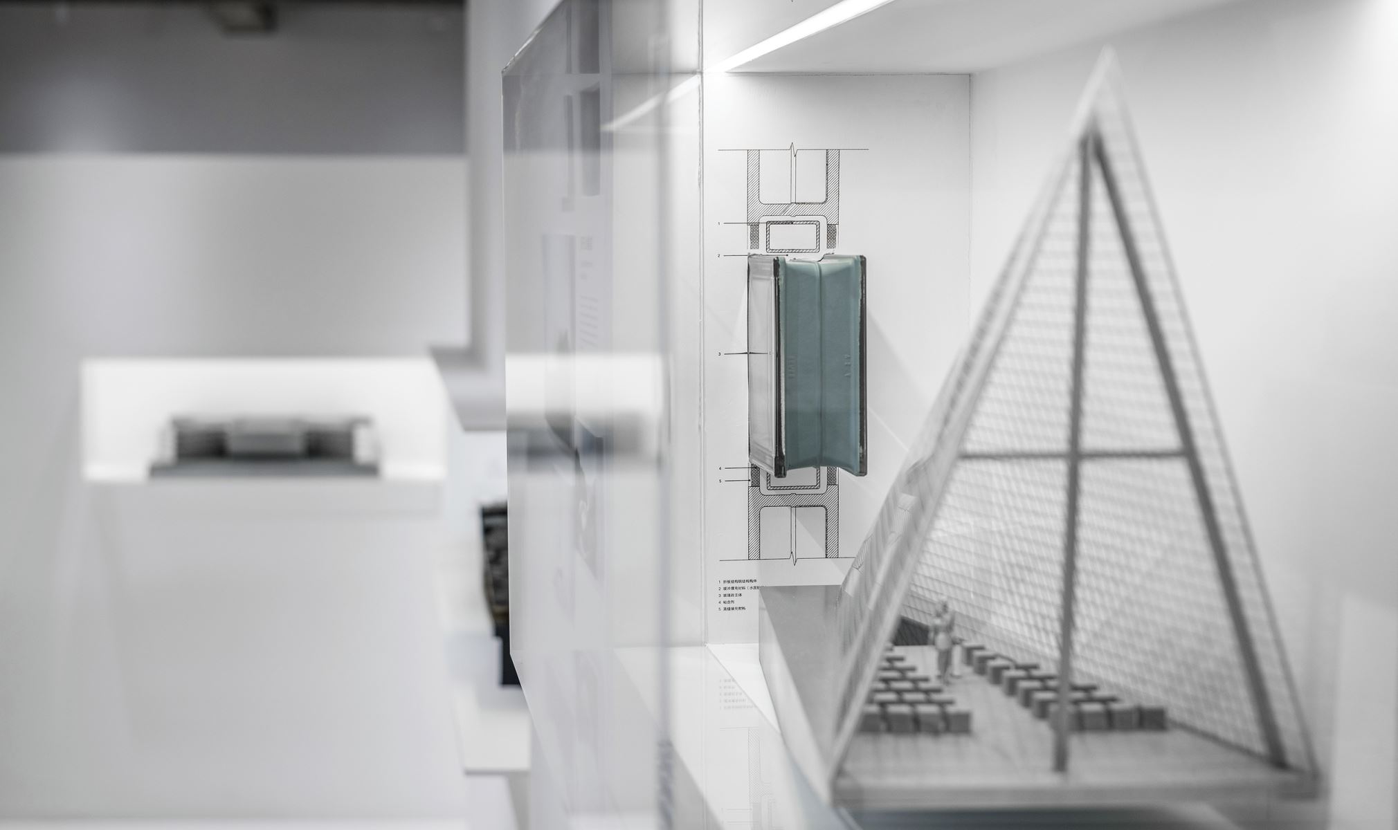 Shaping Changes · 灵活多变的小型展览空间设计丨中国浙江丨line+ office-48