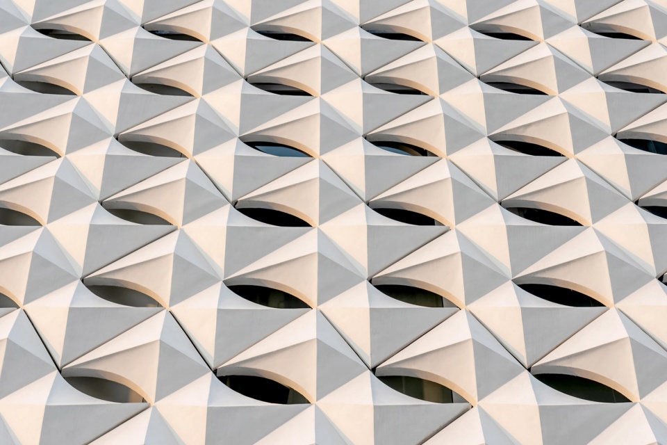 阿迪达斯品牌中心深圳店 | 编织外立面诠释运动科技-20