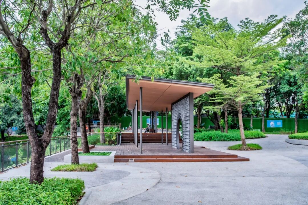 大运智慧公园之湖间|湖上一回首，青山卷白云-27