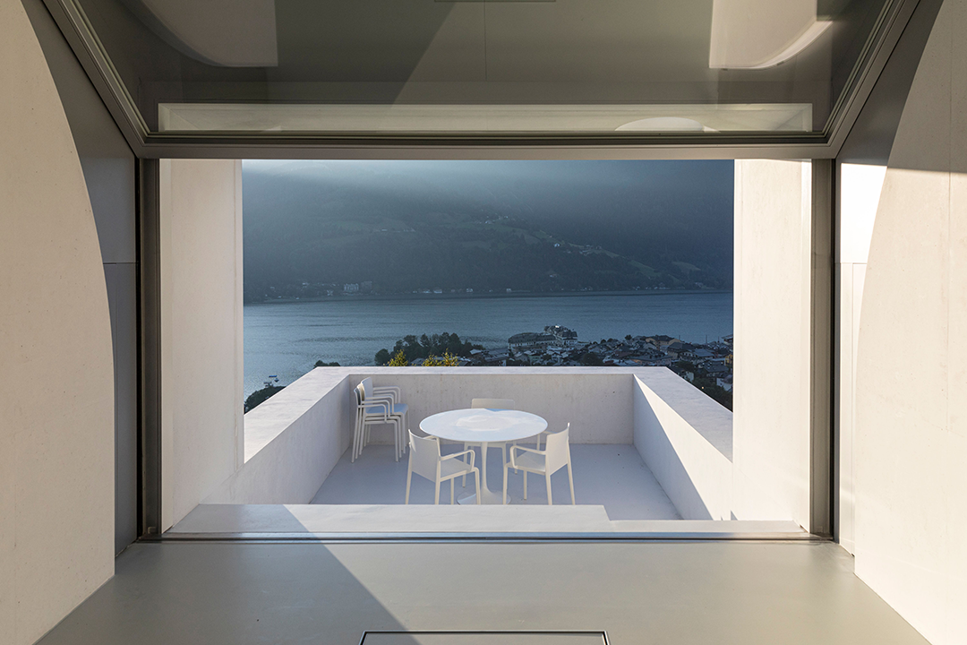 高悬玻璃屋丨Kseniia Kolesnikova-59