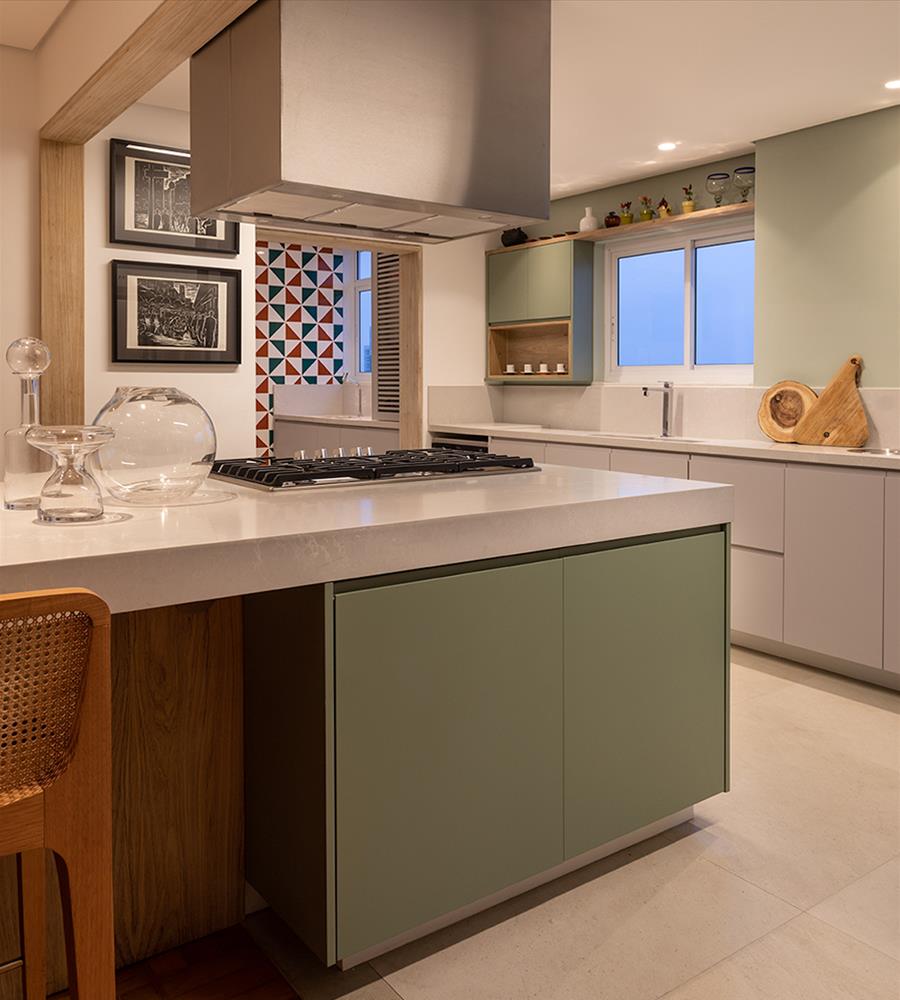 巴西 Apartamento Consolação | 木质美感与设计巧思的完美结合-16