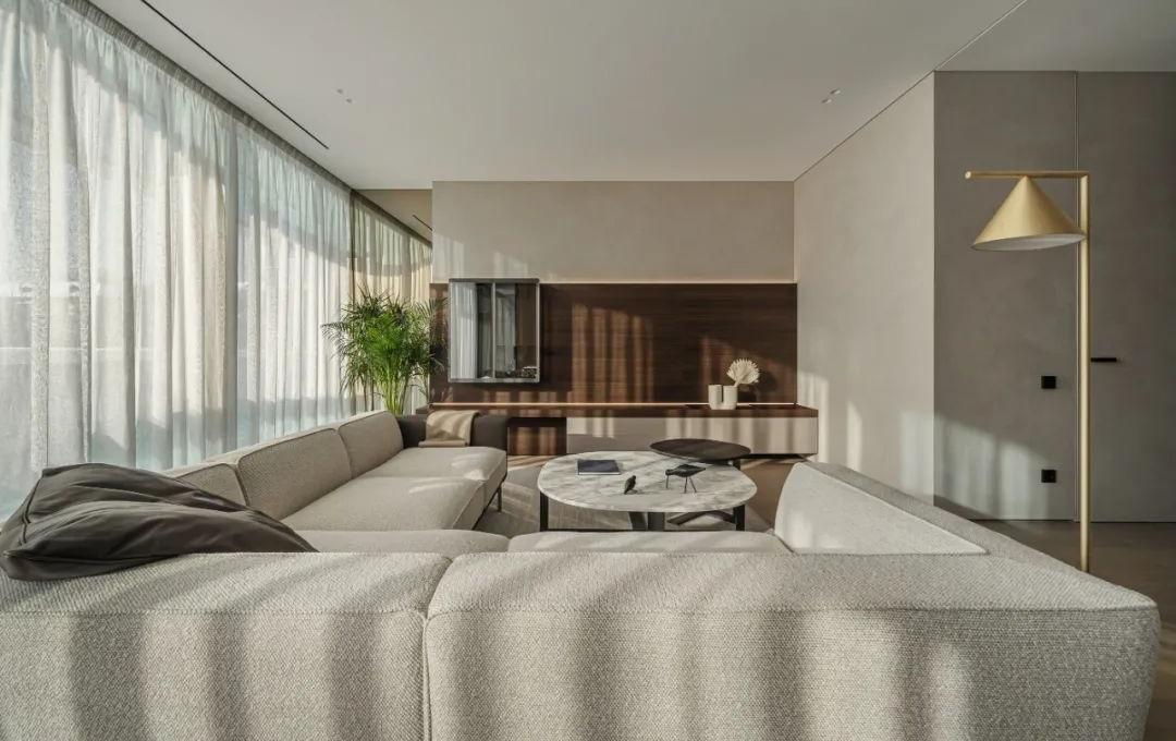 轻奢优雅的 104㎡现代家居丨乌克兰基辅丨Daria Babii-3