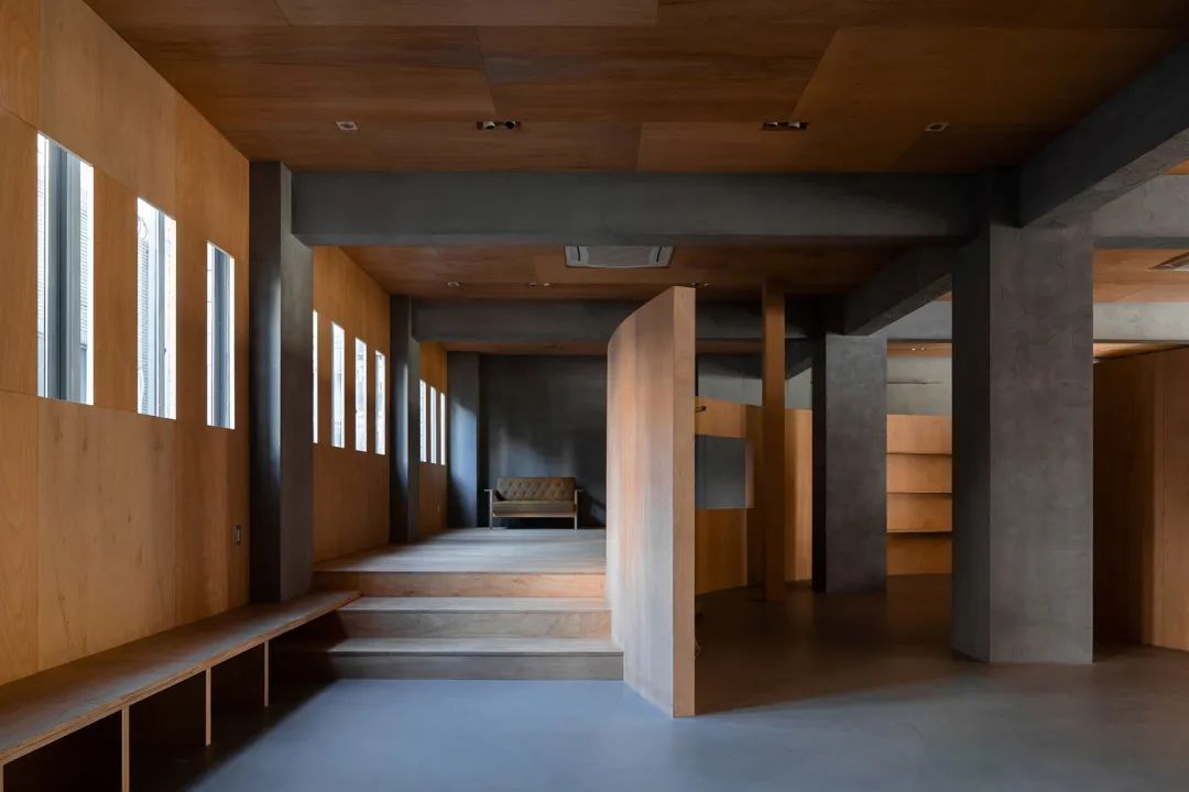 南京美术大厦 · 方庭与曲庭的融合设计丨中国南京丨MOU建筑工社-68