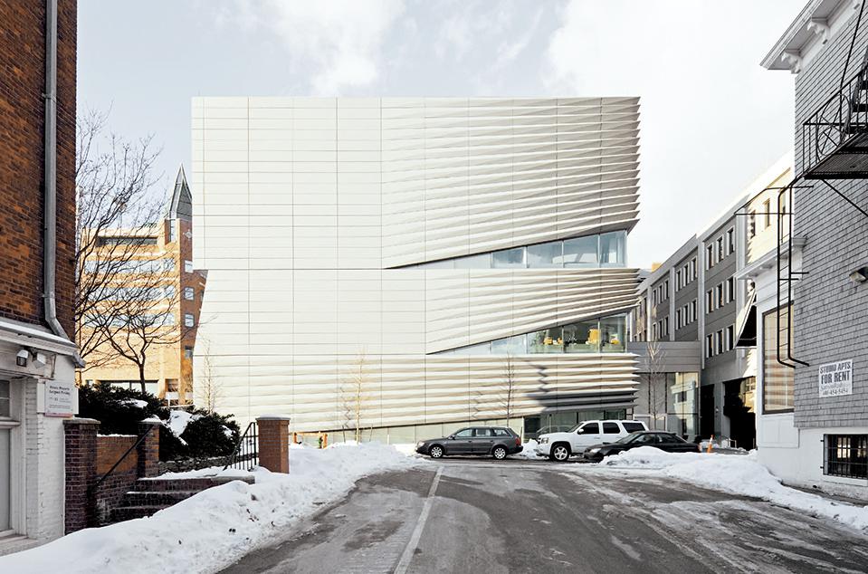 创意艺术中心 · 跨界融合的玻璃魔方-17