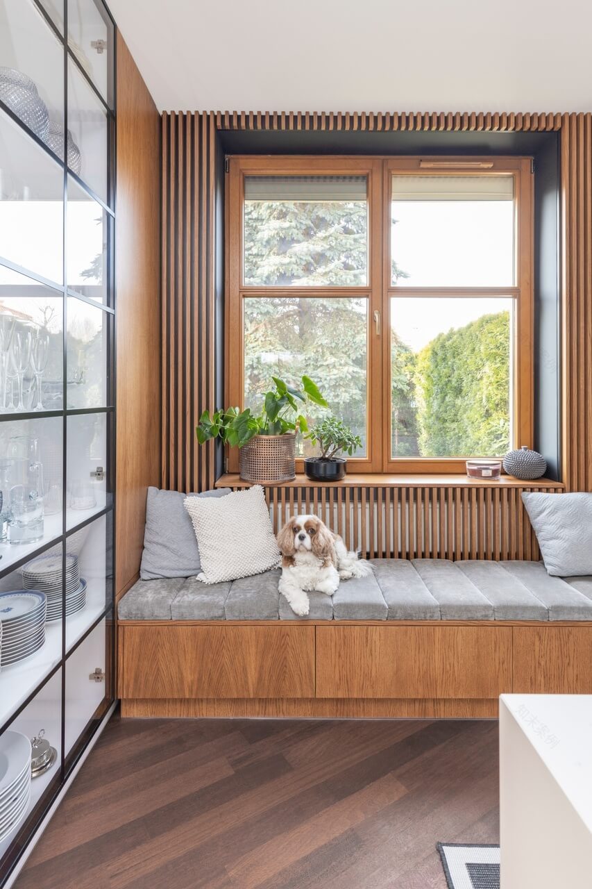 Eklektyczne wnętrza willi w podwarszawskim Konstancinie - projekt nieruchomości z rynku wtórnego - PLN Design-8