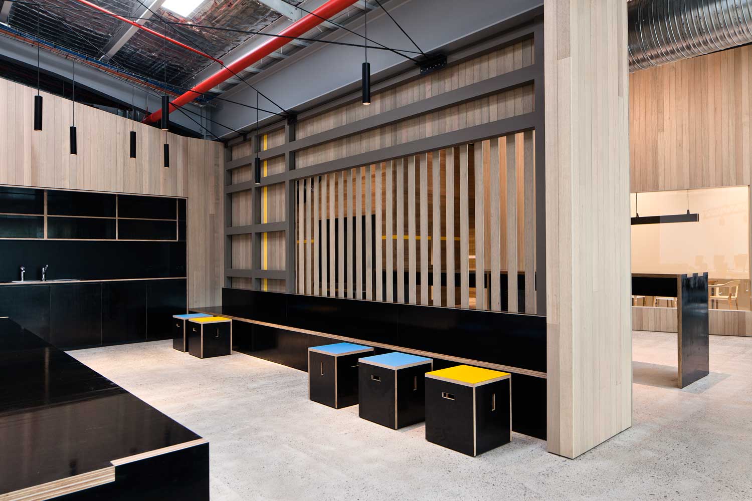 Spotlight Australian Design News  April 2014.-30