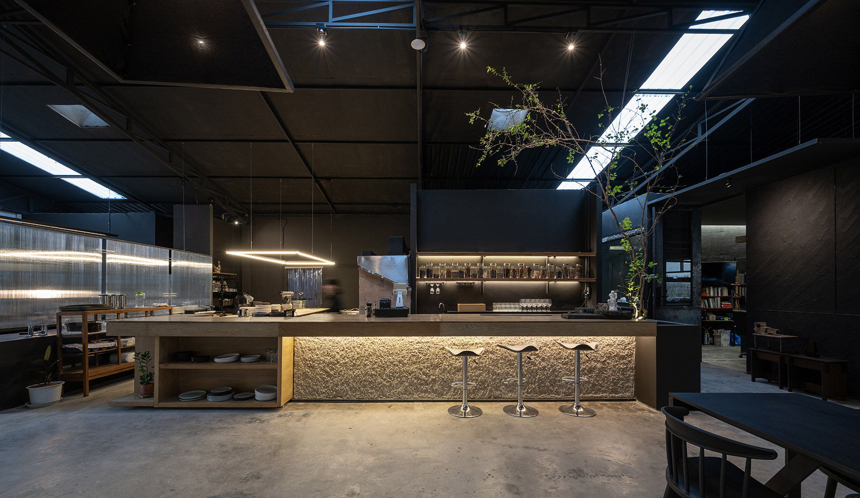 “给我庇护所”商业区改造丨泰国清迈丨Housescape Design Lab-20