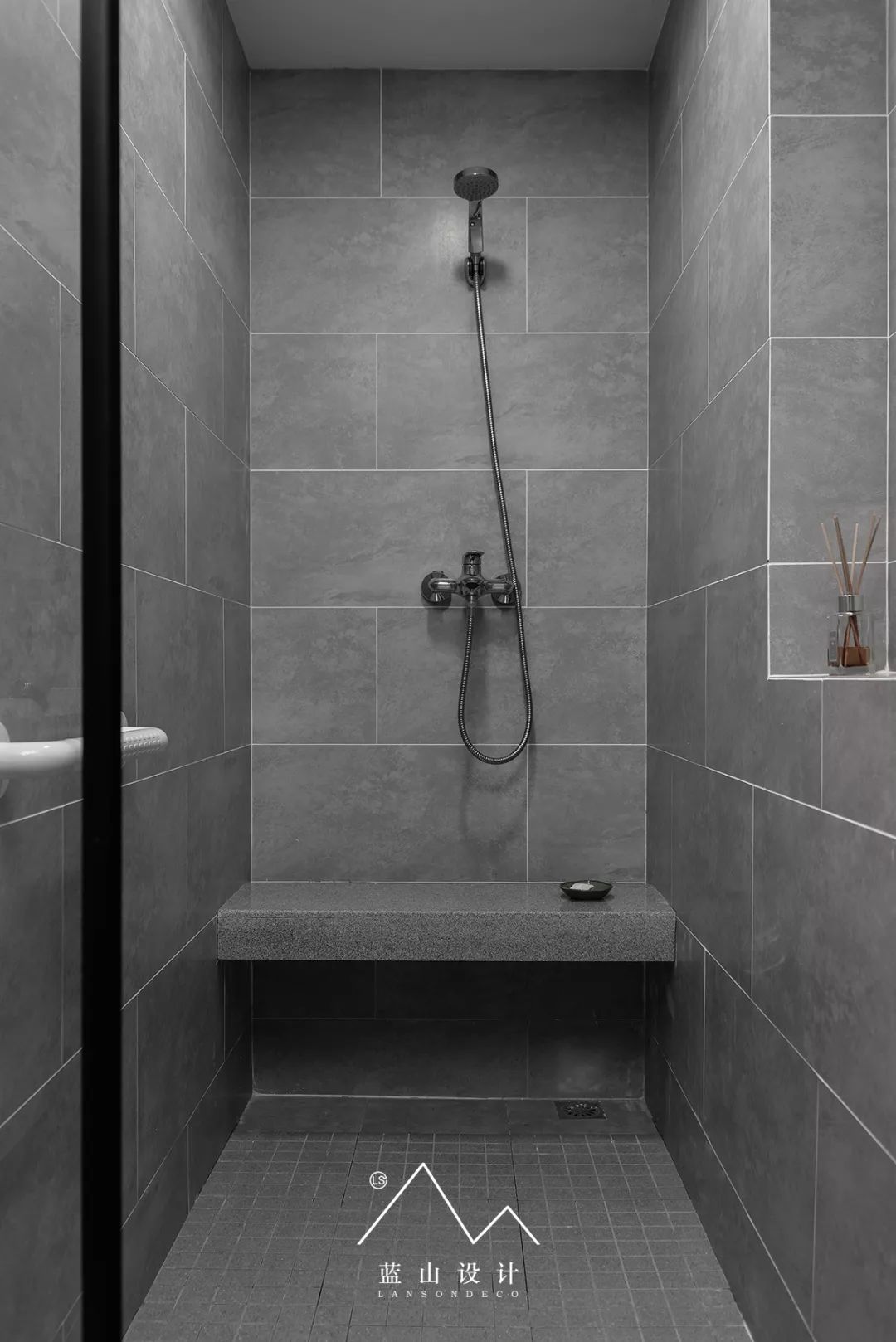 重庆 140㎡四居老房翻新,功能分区明确,焕然一新-53