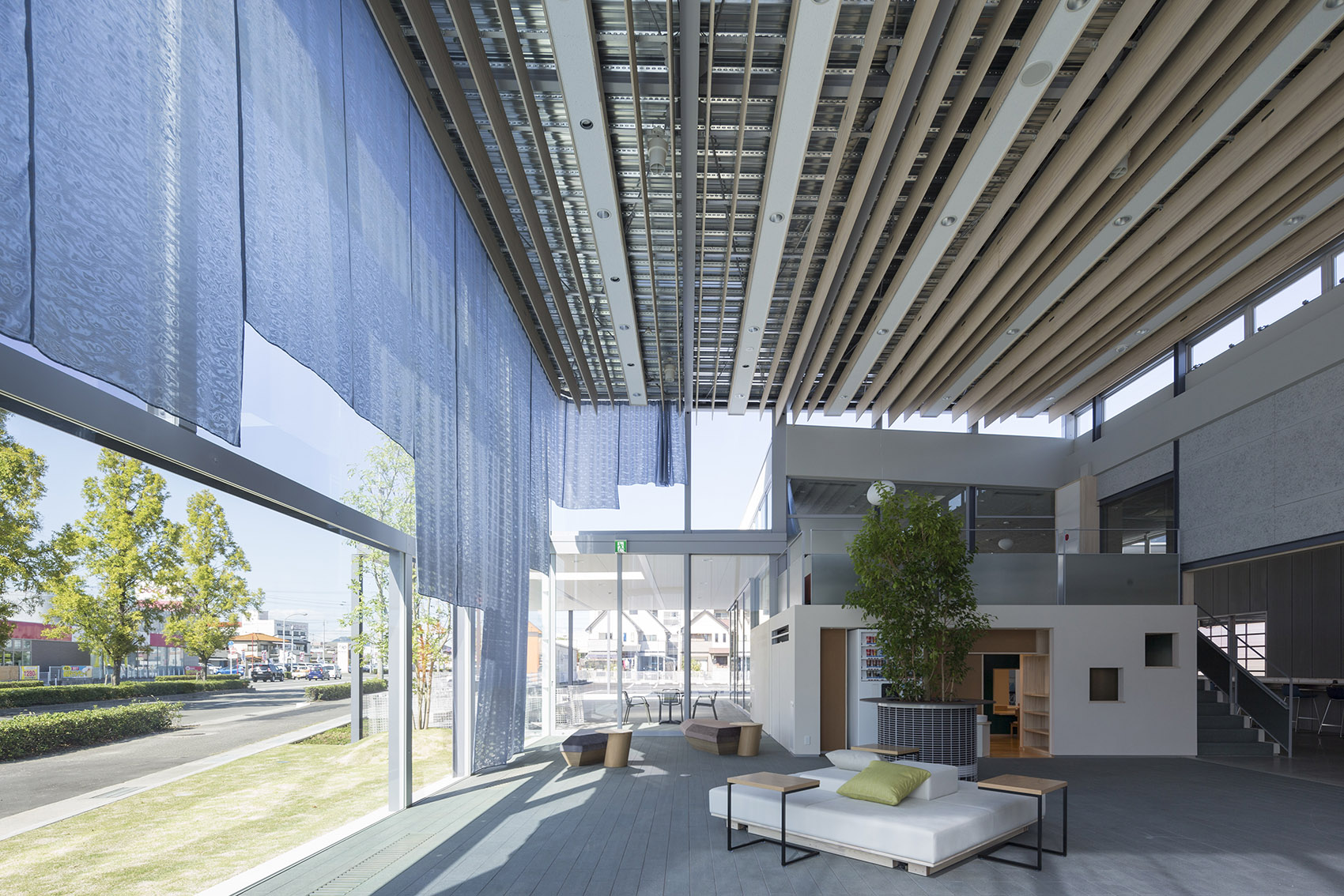 J. Spot Imabari汽车展室及服务商店，日本 / YANOAOYAMA Architecture Design-26