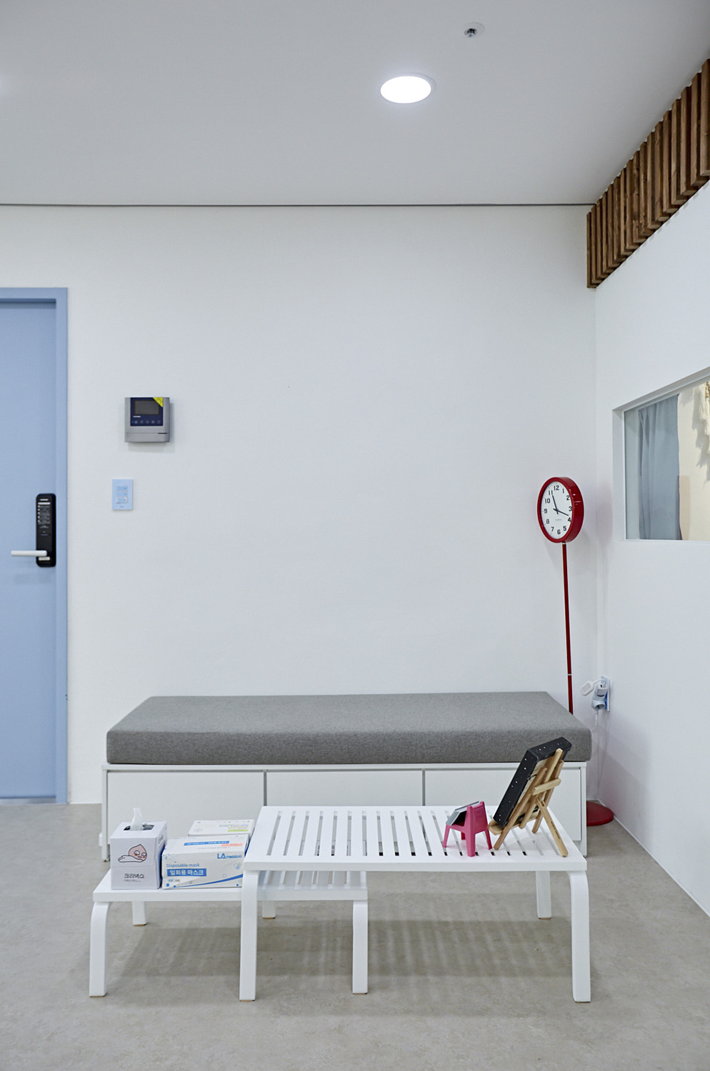 25 平米美术教室，极简白诠释艺术氛围-15