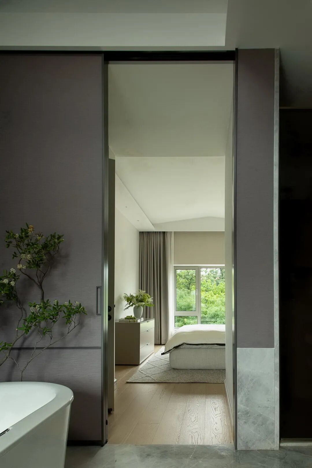 栖于自然与极简之间:一位服装设计师的治愈之家丨中国北京丨尚层装饰-67