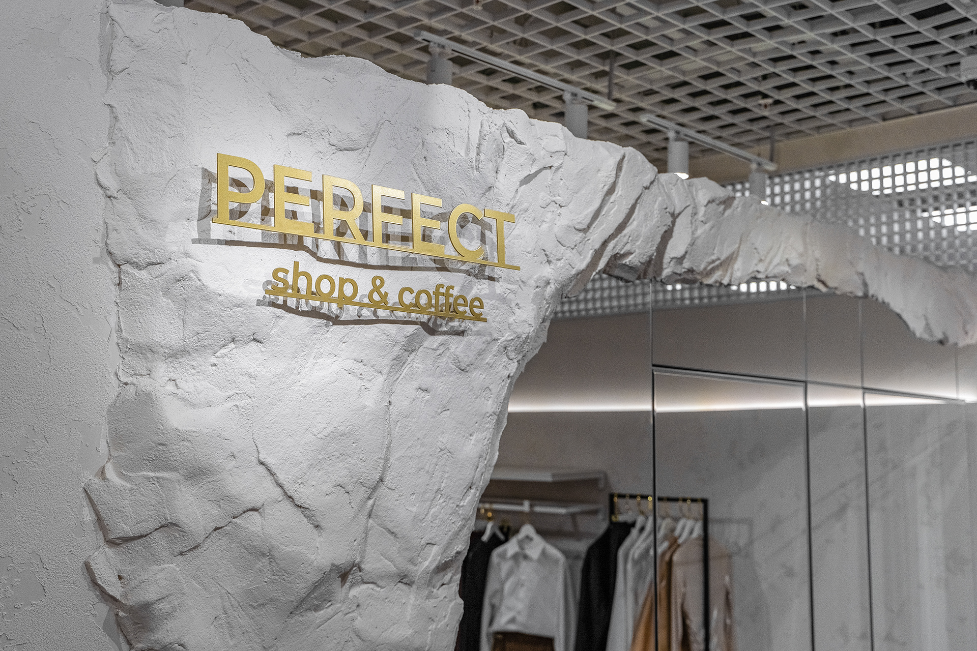 Perfect brand 服装店-5