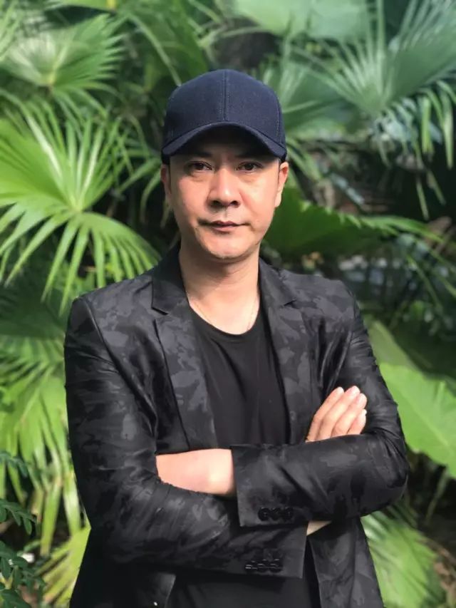 黄建兵非洲油画作品赏析 | 原始与现代的碰撞-50