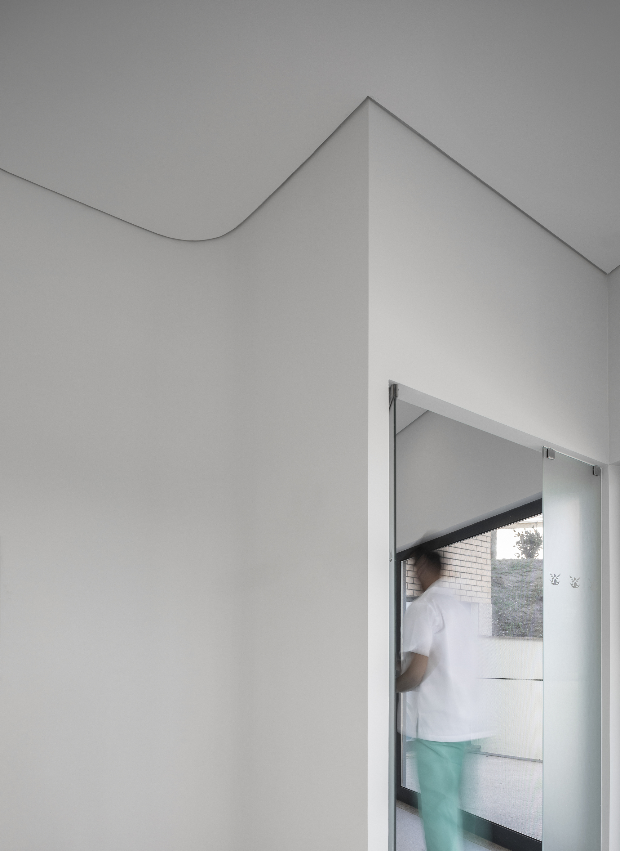 Physiotherapy Clinic / Hinterland Architecture Studio-41