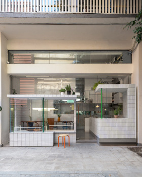 微型街市｜swing by 面包店丨中国广州丨氹边建筑工作室