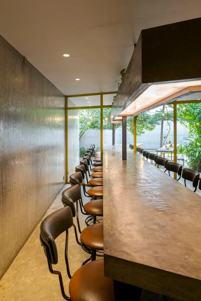 百年祖屋变身为现代餐厅-21