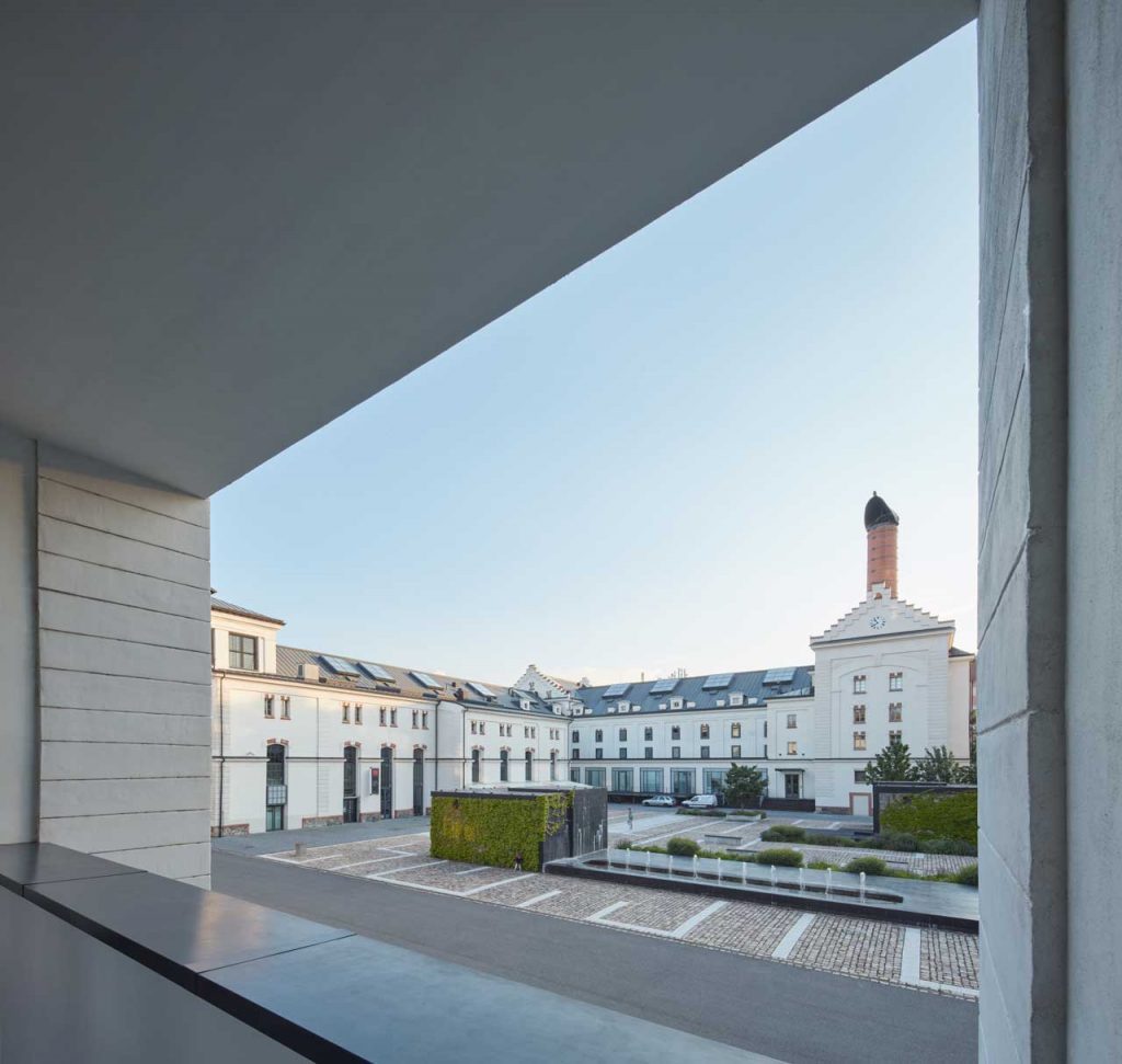 布拉格旧啤酒厂改工业风阁楼丨意大利布拉丨CMC团队-37