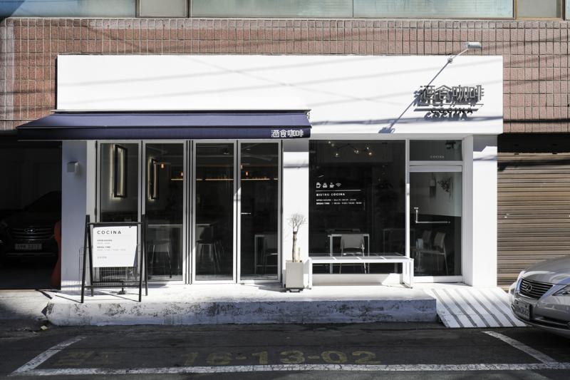 18 坪韩式咖啡馆 精致空间设计展现魅力-2