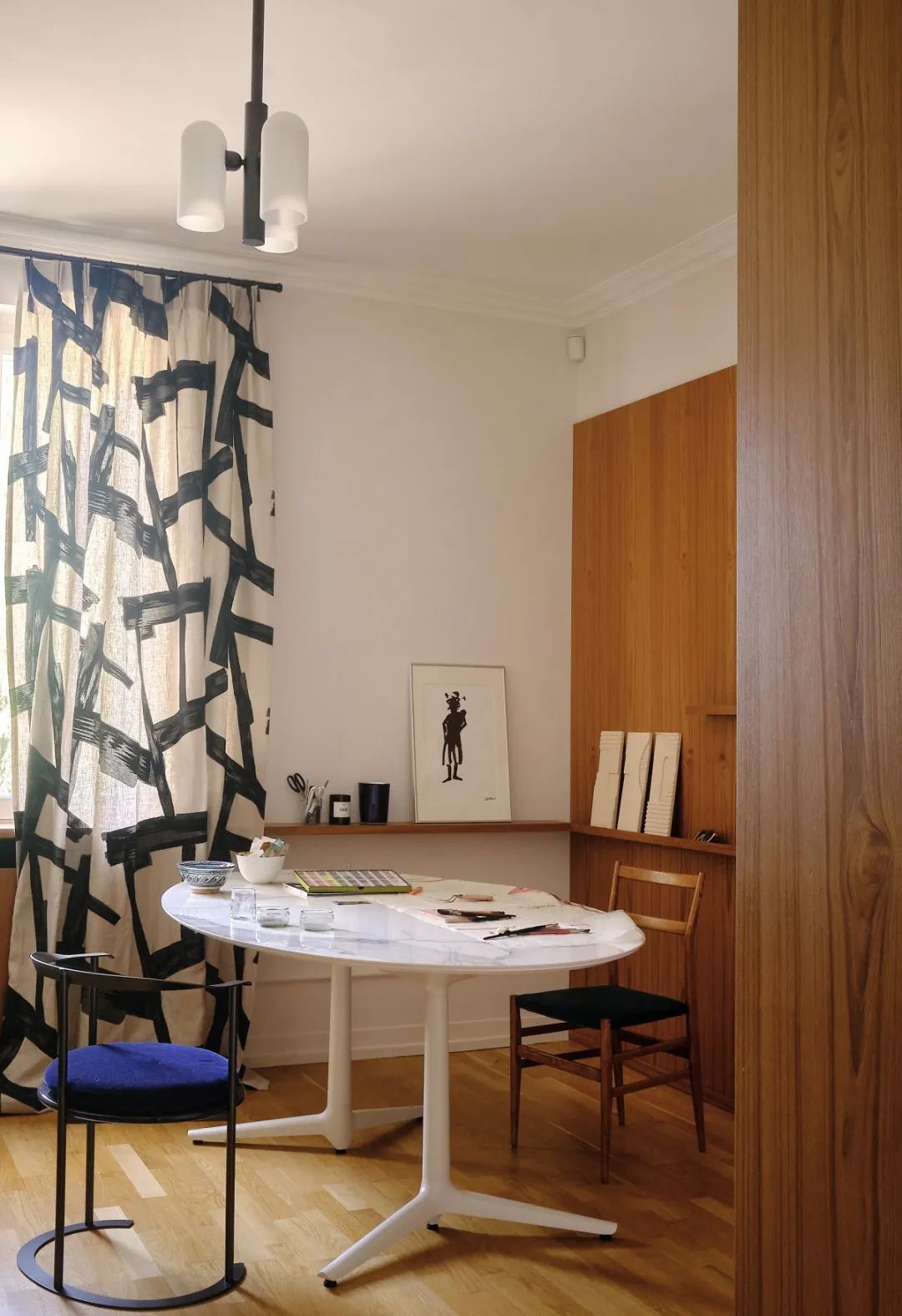 硬装越简单越高级！这套度假屋堪称中古风装修教科书-19