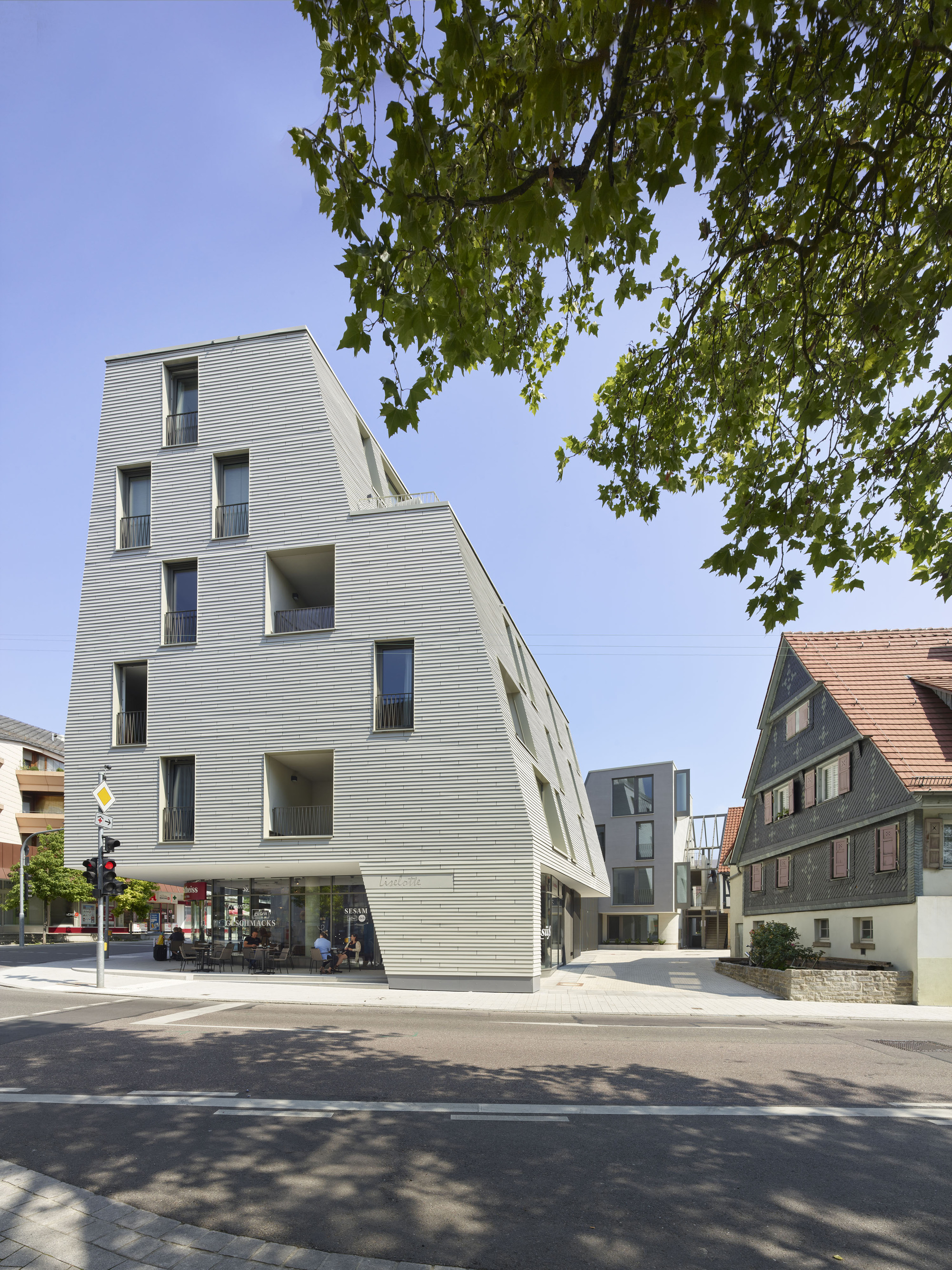Apartments for Care Workers Ostfildern-Ruit / KTP Kauffmann + Freie Architekten PartGmbB-18