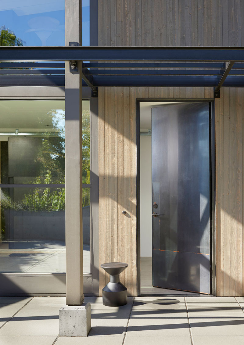 Seattle 老宅的现代风格变身-12