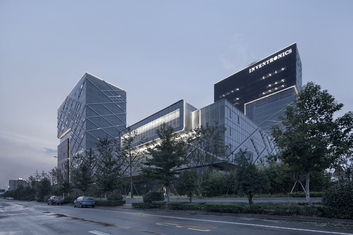 别样“混搭” & 杭州英飞特科技园 / gad-55