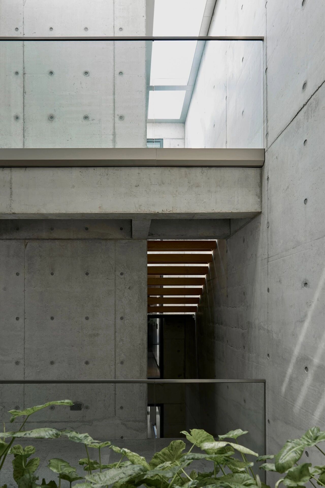 G 屋；G 宅（这里若有更多语境，能更准确翻译G代表的含义，比如可能是人名、地名首字母等） 丨Atelier01  A01-15