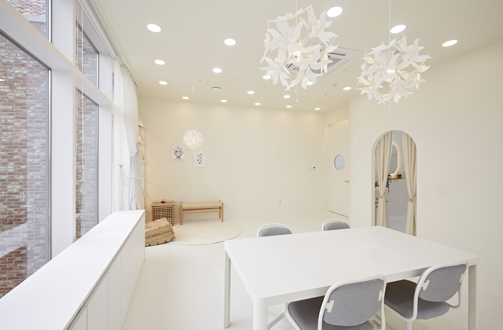 首尔 SPS Academy 15 坪现代美容院设计-3