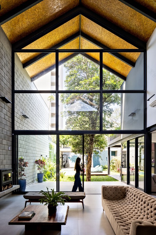 巴西布鲁克林温馨度假风住宅丨ARKITITO Arquitetura-14