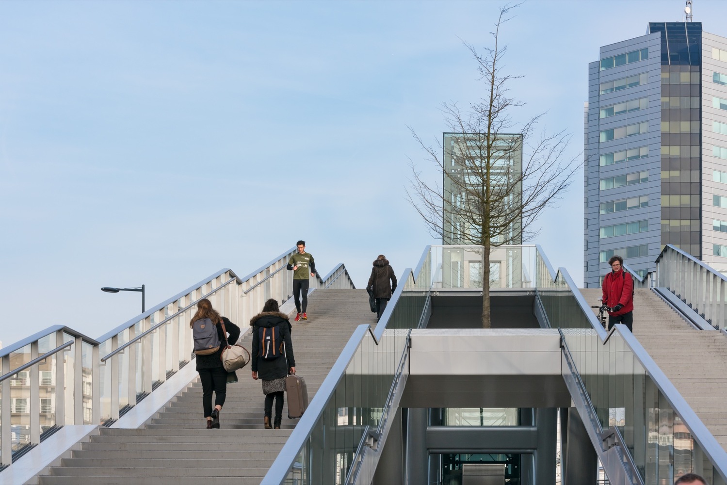 乌得勒支车站区的莫雷尔斯布鲁格桥梁设计-30