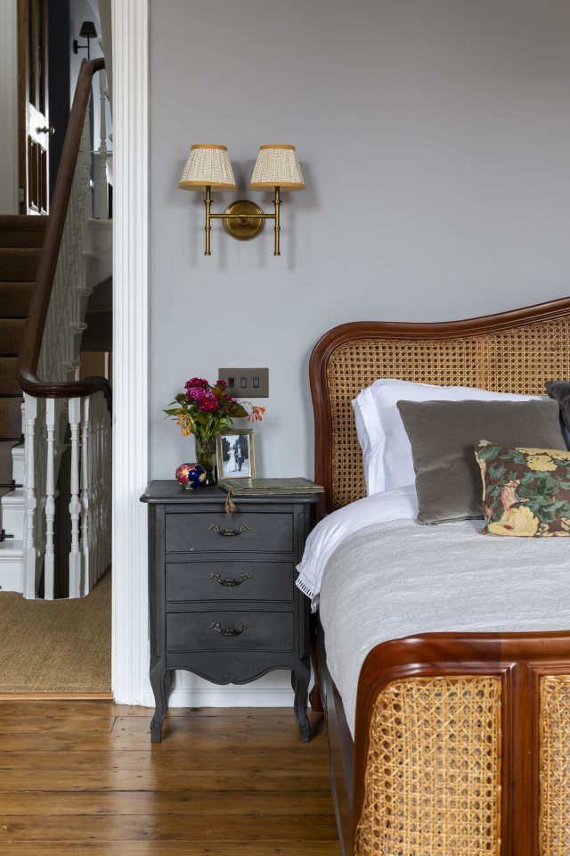 Imperfect Interiors
-4