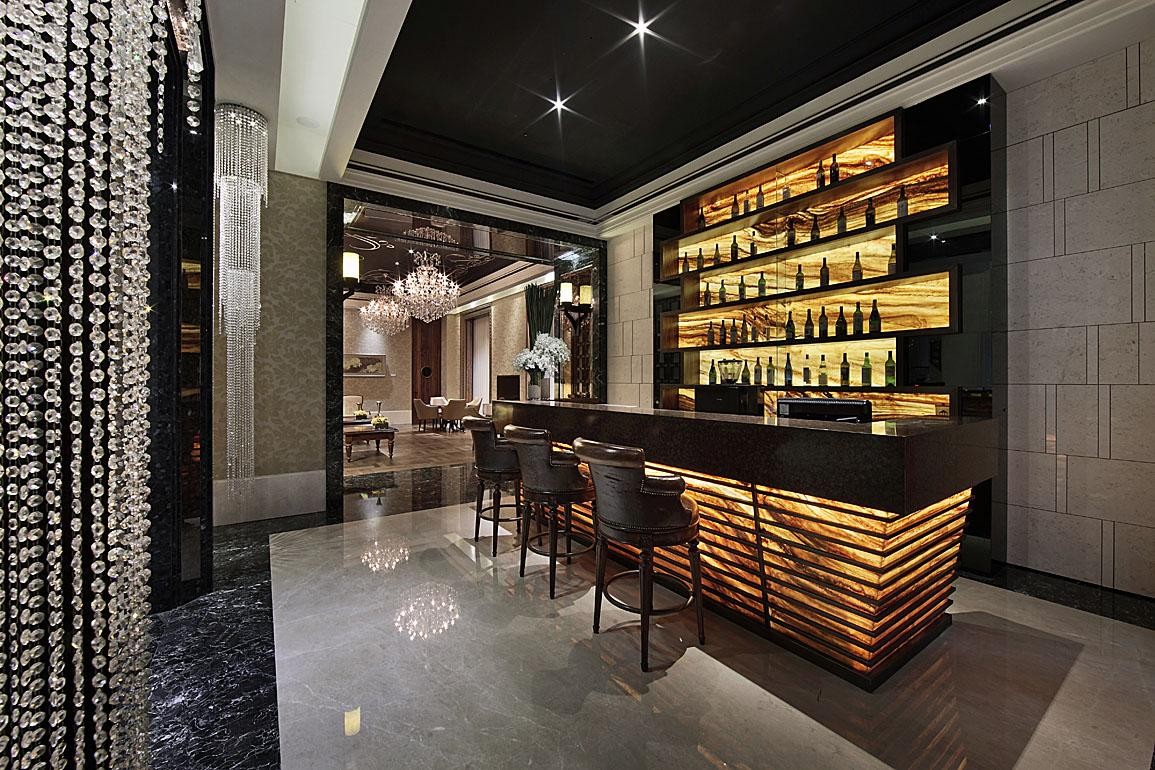  遠觀巍峨 細究深韻-17