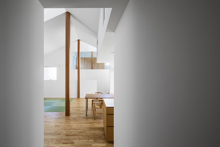 House in Ohue  Daisaku Hanamoto Architect - Associates-8