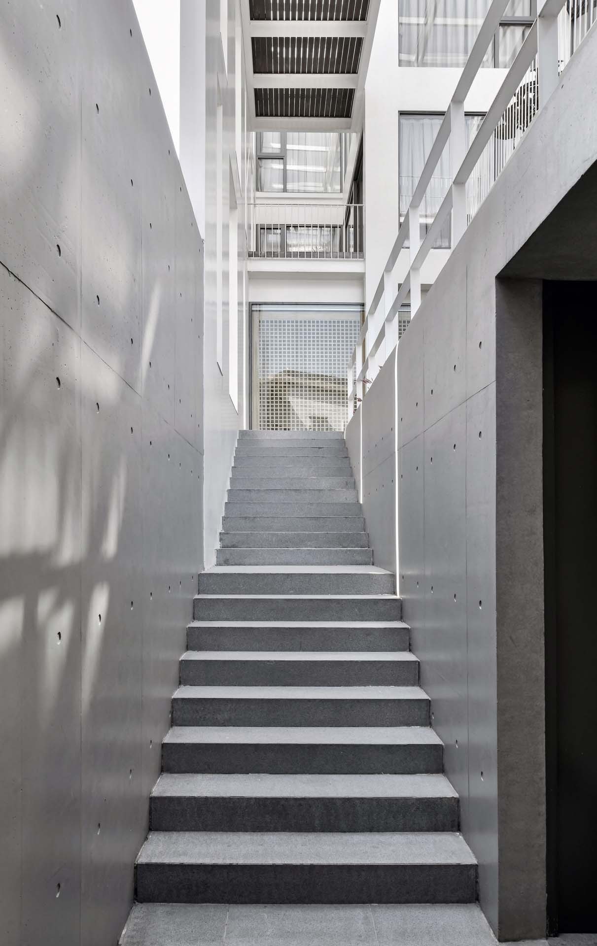 L宅丨中国佛山丨现在建筑工作室-4