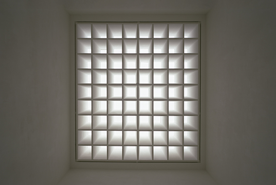 Z33 艺术馆 · 静谧之墙与城市对话-53