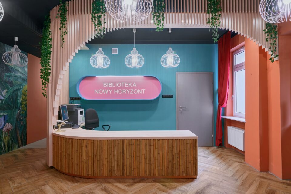 Krasnik公共图书馆New Horizon改造项目丨波兰丨GK  Atelier,设计师Gregorz Kloda-11