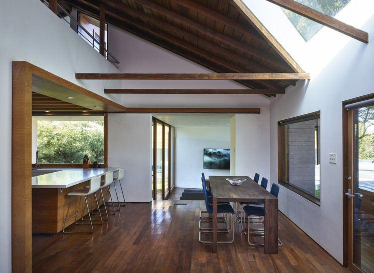 拥挤物业的逆袭 | 生活/工作综合体设计与改造-15