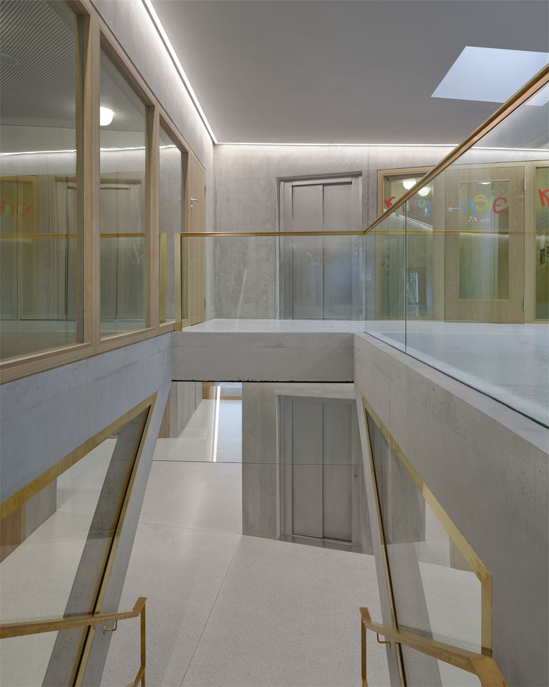 瑞士森林中的幼儿园-41