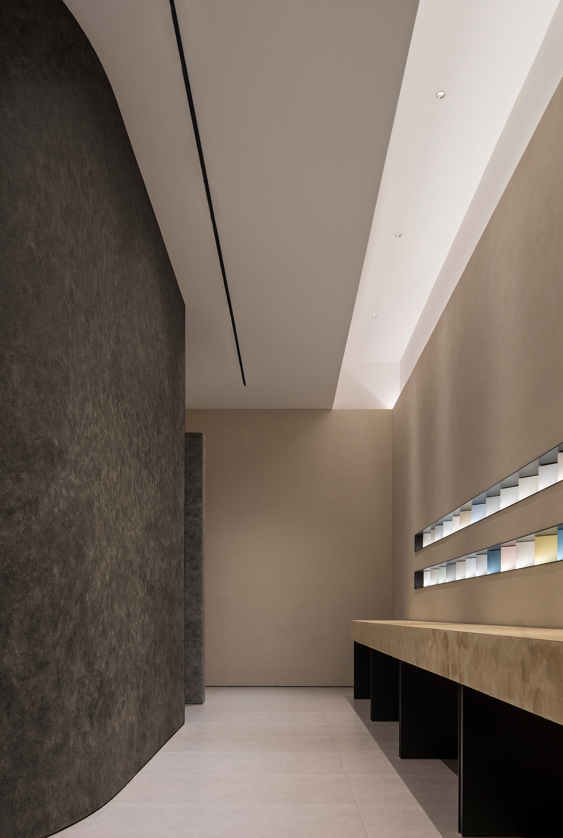 意大利奥可艺术涂料馆丨中国佛山丨马思设计-23