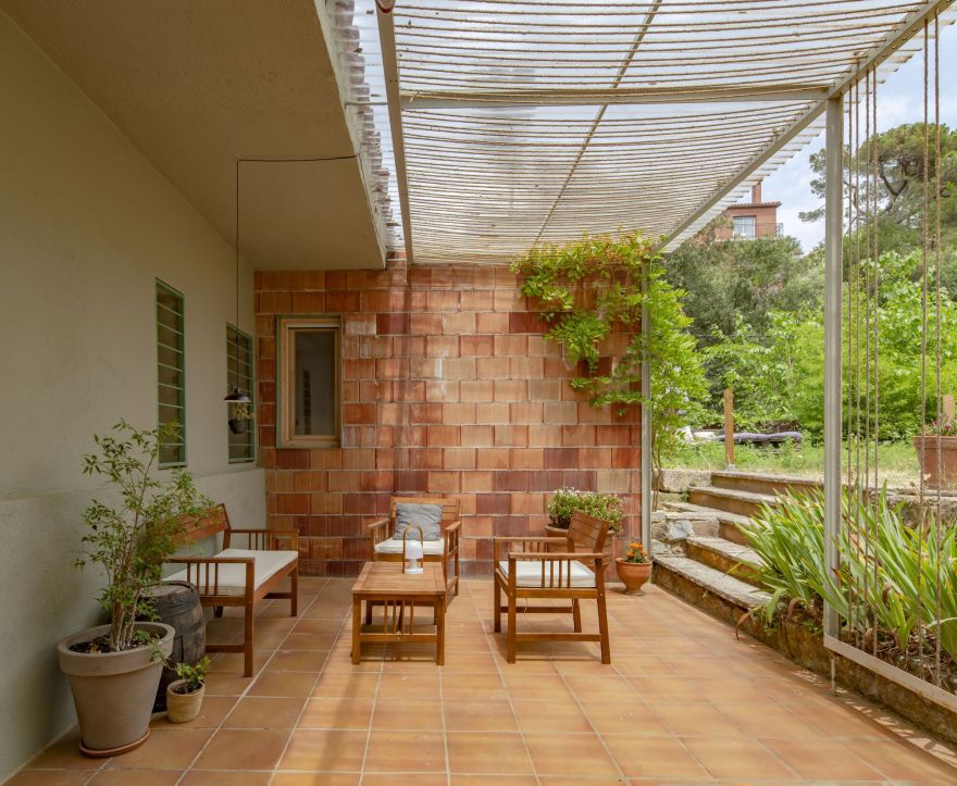 玛丽亚和巴布罗之家丨西班牙丨OBO Estudi-17