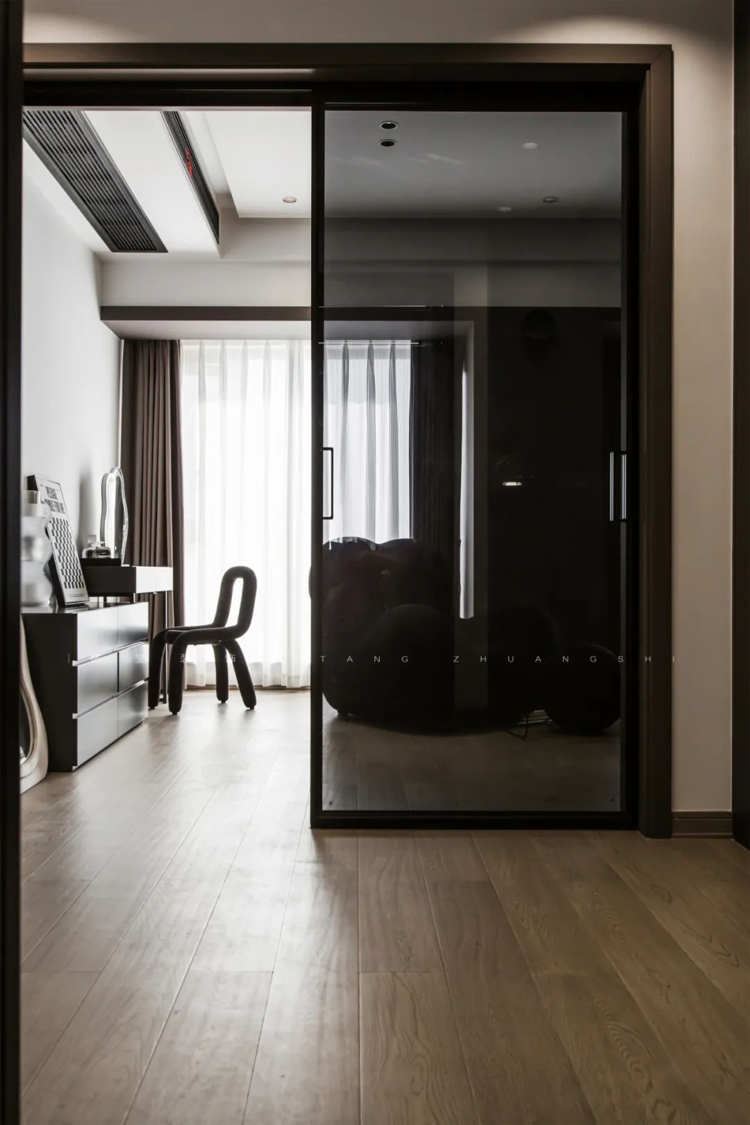 黑白灰的纯粹美学 · 常山桑园小区现代简约家居设计丨许亚彬-85