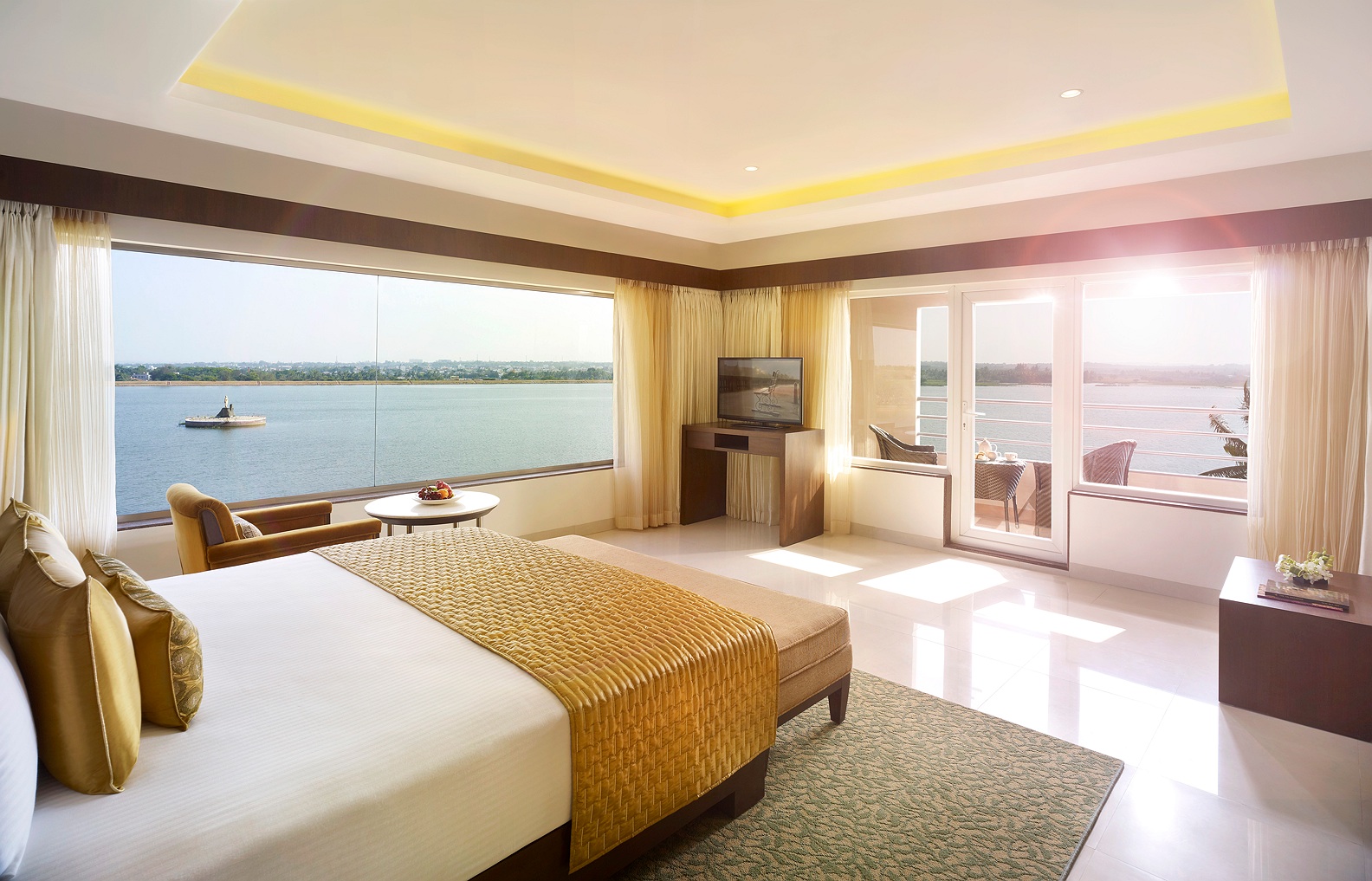 THE GATEWAY HOTEL LAKESIDE HUBLI-8