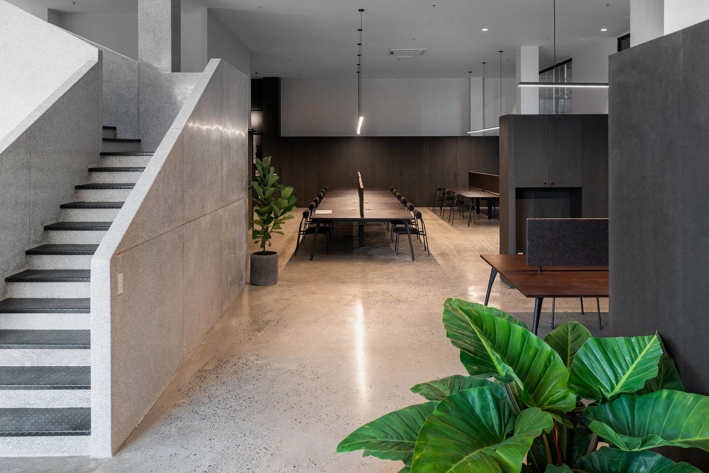 A Clothing Factory That’s Anything but Run-of-the-Mill — Design Anthology-4