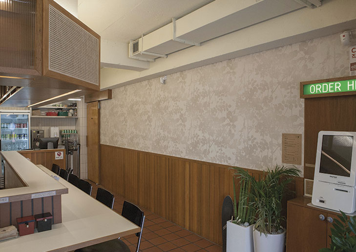 二十平米打造温馨美食空间-7