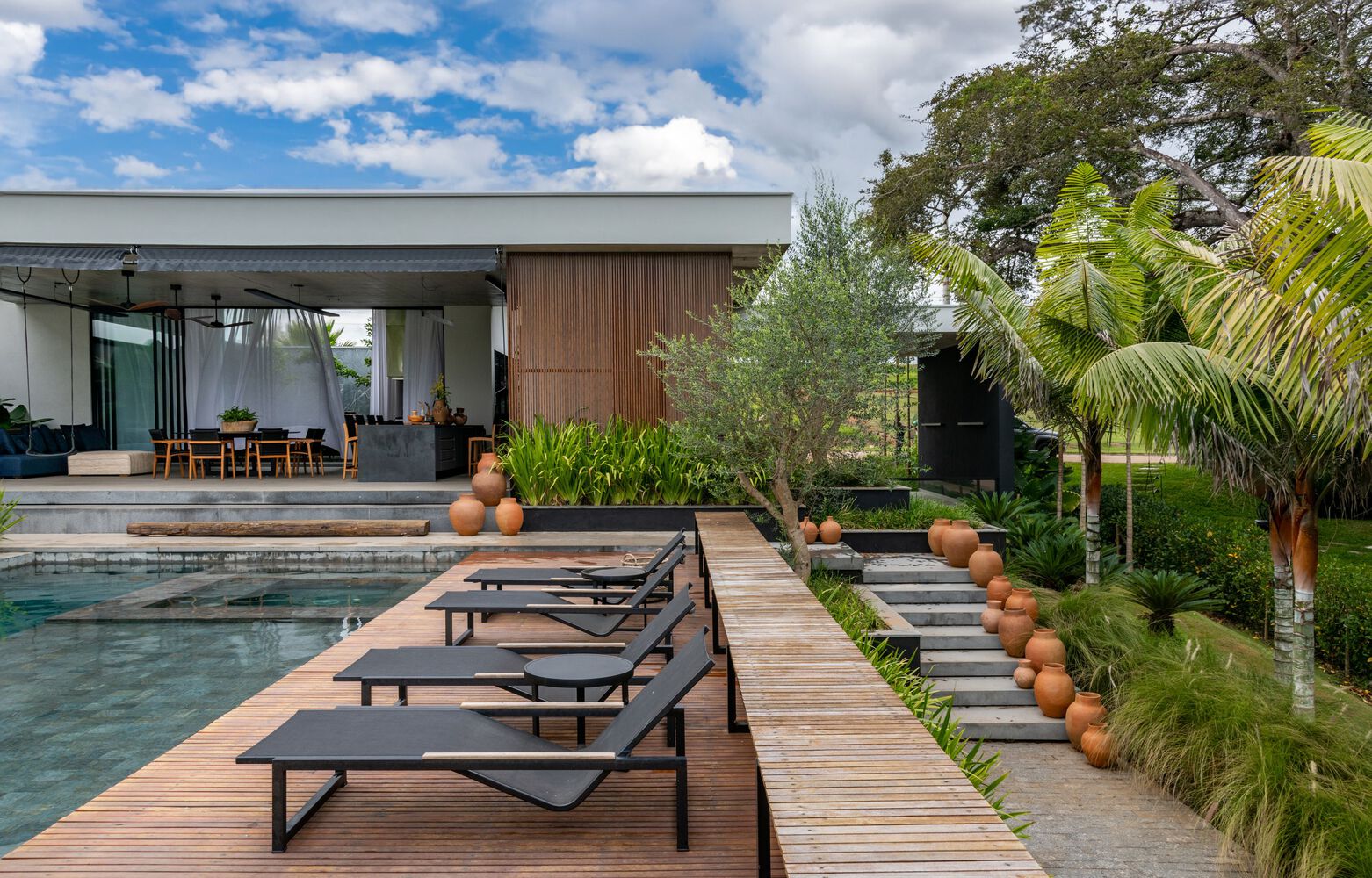 兄弟情深的个性化混凝土夏屋丨Mateus Monteiro-16