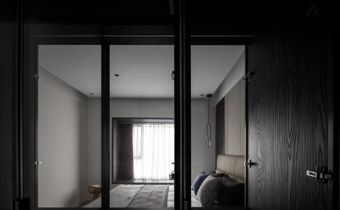 诗意江景私宅 · 现代主义的温馨栖居艺术-30